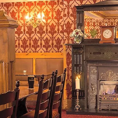 Hotel Meadow Court 4*